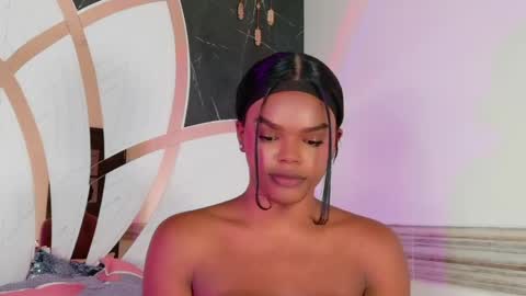 Snapshot of gisela_valencia chatting on April 2026 06:05:02 PM gisela_valencia online show from April 2026 06:05:02 PM