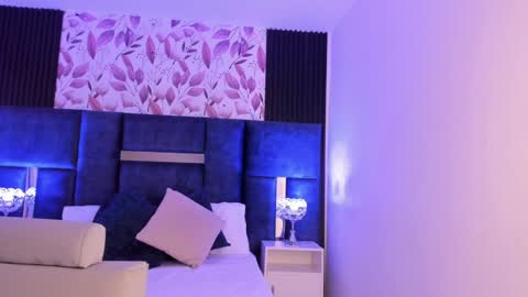     online show from February 2025 08:57:02 AM