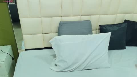 Gisell online show from October 2025 12:14:01 PM