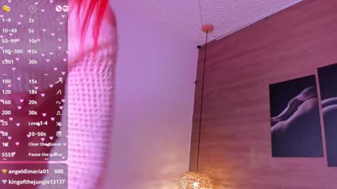 Gigi  online show from January 2025 06:16:01 AM