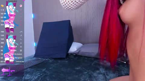 Gigi  online show from September 2025 04:12:01 AM