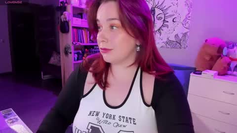 AlexaMillis online show from February 2025 09:32:01 PM