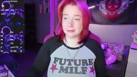 AlexaMillis online show from December 2025 11:32:01 PM