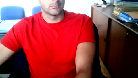 Snapshot of giuseppevai1 chatting on July 2026 09:18:01 AM giuseppevai1 online show from July 2026 09:18:01 AM