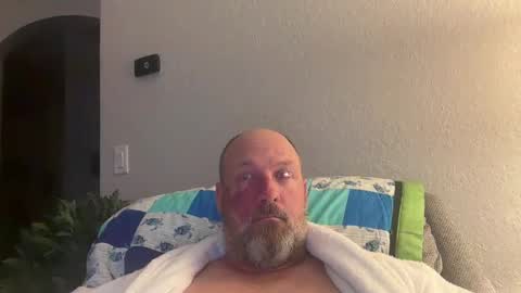 Snapshot of giveitup193 chatting on January 2025 02:39:02 AM giveitup193 online show from January 2025 02:39:02 AM