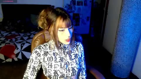 dirtyvenom online show from April 2026 09:51:02 PM