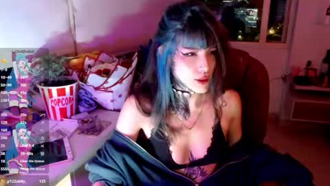 Snapshot of givenom chatting on June 2026 04:37:01 AM dirtyvenom online show from June 2026 04:37:01 AM