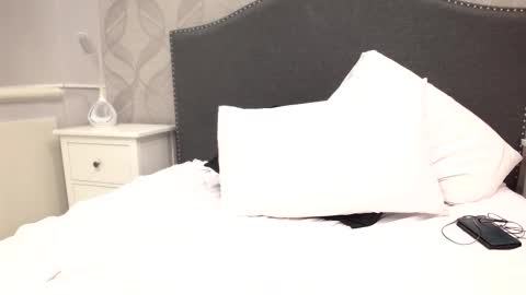 Chad Thunderstroke and Bianca online show from October 2025 01:58:01 PM