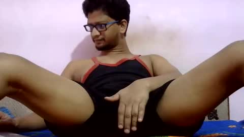 gjluv69 online show from October 2025 07:58:02 PM