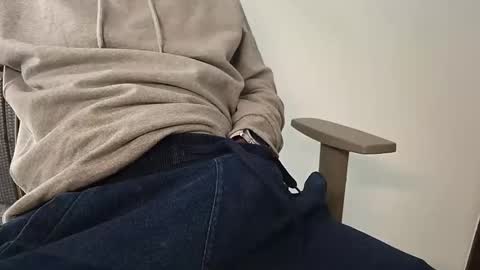 gjustaguym online show from April 2026 10:57:01 AM