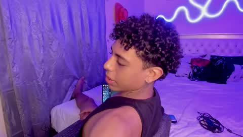 Snapshot of glader_guy chatting on October 2025 10:08:02 PM only for you bby  online show from October 2025 10:08:02 PM