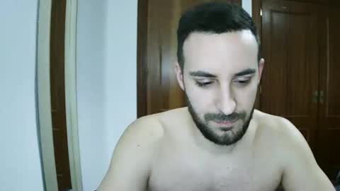 Snapshot of gladiator_18 chatting on January 2025 10:19:01 PM gladiator_18 online show from January 2025 10:19:01 PM
