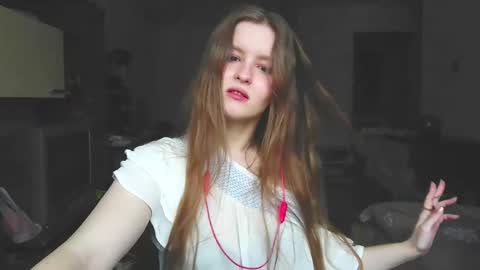 Adeline online show from February 2026 07:07:01 AM