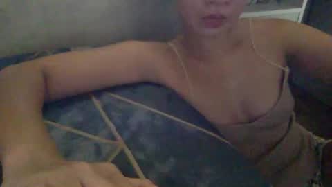 Snapshot of glamlgirl chatting on October 2025 04:13:01 AM glamlgirl online show from October 2025 04:13:01 AM