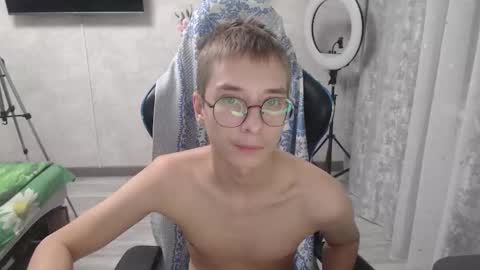 Eugene and Damian online show from March 2026 11:51:02 PM