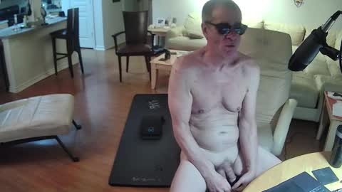 glennbitch online show from October 2025 02:20:01 AM