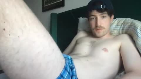 Snapshot of gliss55 chatting on June 2026 09:49:01 PM Gliss online show from June 2026 09:49:01 PM