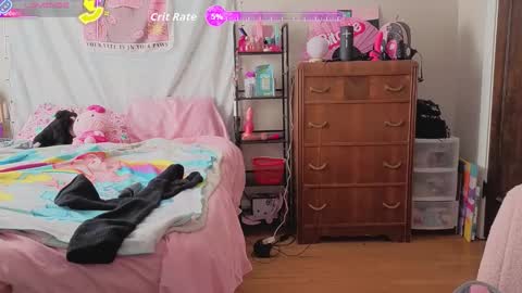 Glitch online show from November 2025 06:54:01 PM