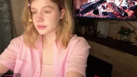 Snapshot of glitchyangel chatting on May 2026 12:08:01 AM Miroslava friends call me Mira online show from May 2026 12:08:01 AM