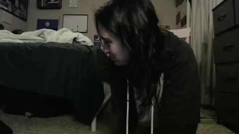 Snapshot of glitterspace chatting on October 2025 07:54:01 AM anna online show from October 2025 07:54:01 AM