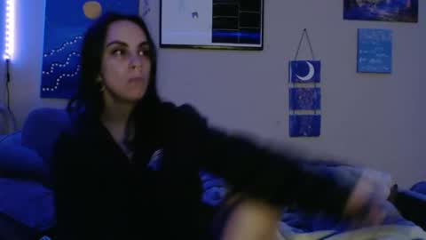 anna online show from December 2025 09:25:01 AM