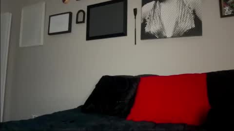 Snapshot of globberton chatting on December 2024 07:27:02 PM Baby Bimbo online show from December 2024 07:27:02 PM