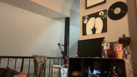 Snapshot of globberton chatting on November 2025 11:15:01 PM Baby Bimbo online show from November 2025 11:15:01 PM