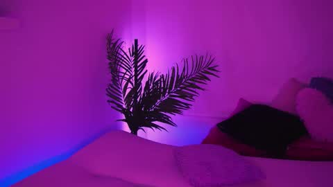 Mimi online show from March 2026 09:18:01 PM