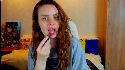 Snapshot of gloria_wood chatting on July 2026 01:04:01 PM Gloria Wood online show from July 2026 01:04:01 PM