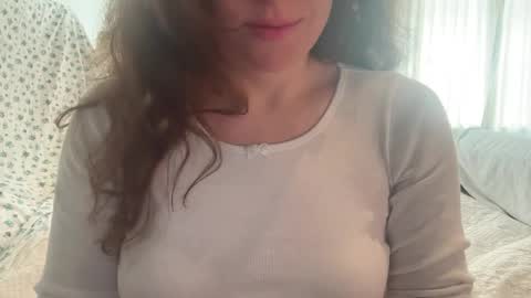 Gloria Pearl online show from May 2026 09:36:02 AM