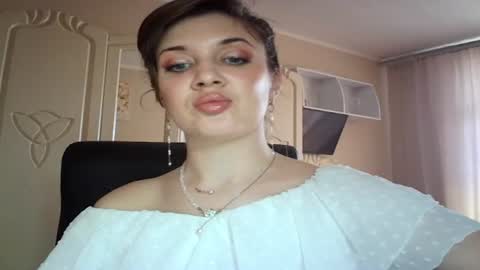 gloriashine online show from March 2025 10:16:02 AM