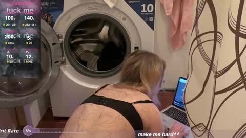 Snapshot of gloryaaaa chatting on October 2025 11:01:02 PM I want to make you happy and lovense  online show from October 2025 11:01:02 PM