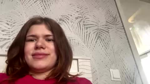 Snapshot of glossy_girl_1 chatting on April 2026 08:50:02 AM Roxy online show from April 2026 08:50:02 AM