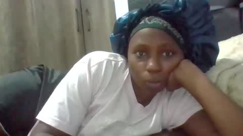 glossybae online show from October 2025 04:29:02 PM