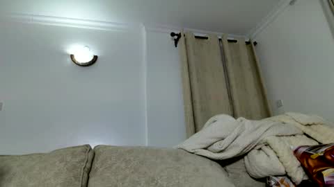 glossybae online show from December 2025 01:22:02 AM