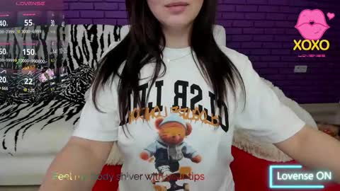 Mia online show from February 2026 03:33:02 PM