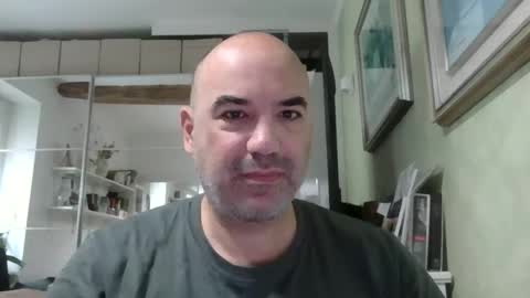 Snapshot of gnoffo77 chatting on May 2026 09:05:01 AM Matte online show from May 2026 09:05:01 AM