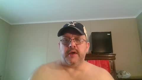 IDKIDCIDGAF online show from April 2026 07:07:01 PM