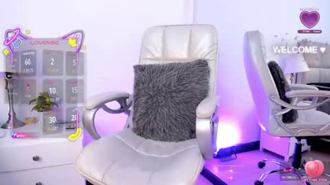 Lilith online show from February 2026 12:18:01 AM