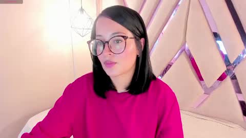 Snapshot of goddess_martina chatting on April 2026 01:49:02 PM M A R T I N A online show from April 2026 01:49:02 PM