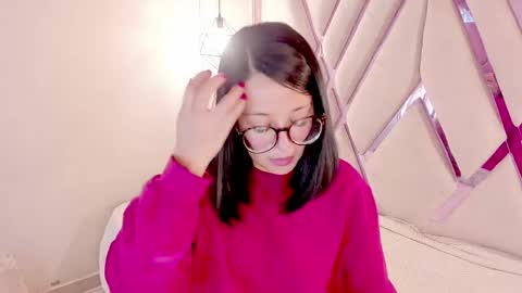Snapshot of goddess_martina chatting on May 2026 12:44:02 PM M A R T I N A online show from May 2026 12:44:02 PM