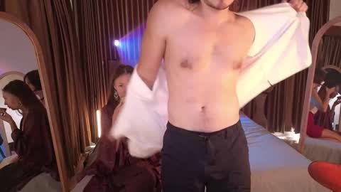   330 UTC2 girls   online show from November 2025 04:58:02 AM