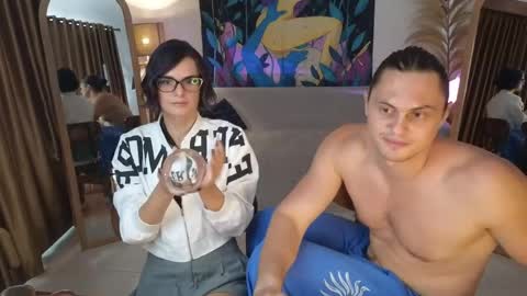 Snapshot of goddess_marylin chatting on June 2026 03:19:02 AM 330 UTC2 girls online show from June 2026 03:19:02 AM