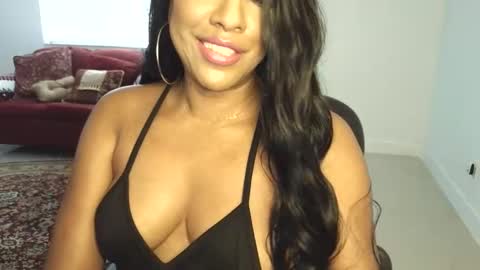 Xandra The Goddess online show from June 2026 02:08:01 PM