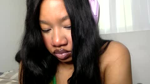 Snapshot of goddessdaisysky chatting on March 2025 06:22:02 PM Goddess Daisy Sky online show from March 2025 06:22:02 PM