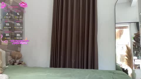 Snapshot of goddessdove chatting on March 2026 01:55:01 AM GoddessDove online show from March 2026 01:55:01 AM