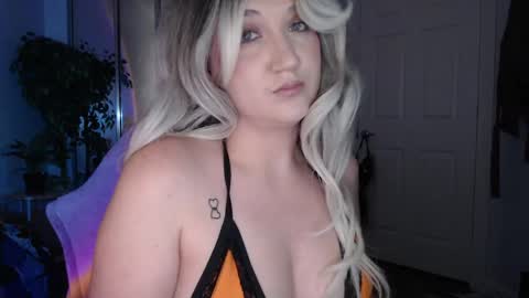 Snapshot of goddessemmy chatting on May 2026 03:13:02 AM Goddess Emmy online show from May 2026 03:13:02 AM