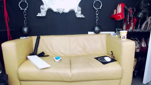 Goddess Georgia online show from February 2025 04:00:02 PM