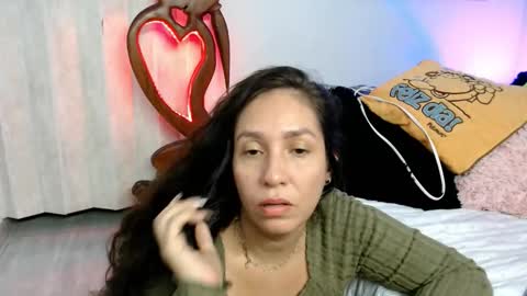 Naih Reyes online show from February 2026 05:37:02 AM