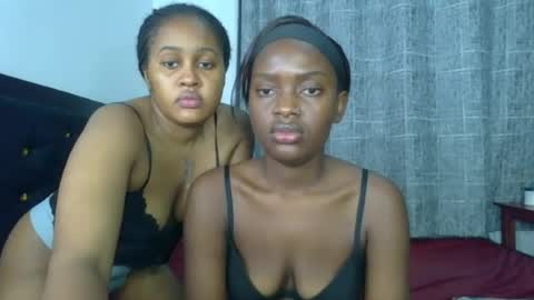 Snapshot of godess_lunah chatting on June 2026 06:34:01 PM godess_lunah online show from June 2026 06:34:01 PM
